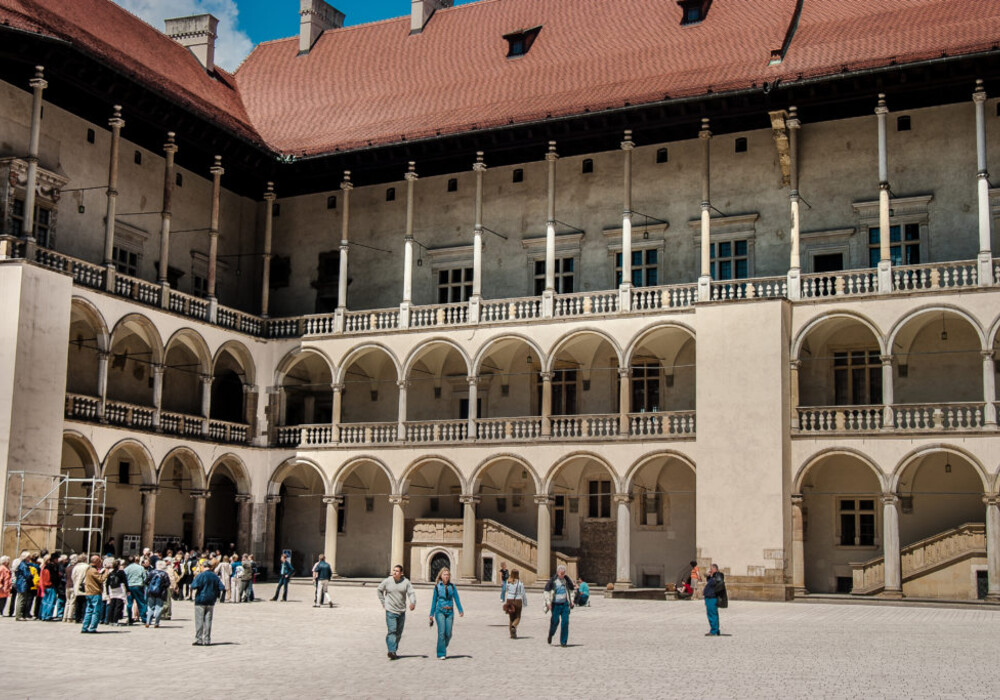  Das Königsschloss auf dem Wawel – der Renaissance-Innenhof.