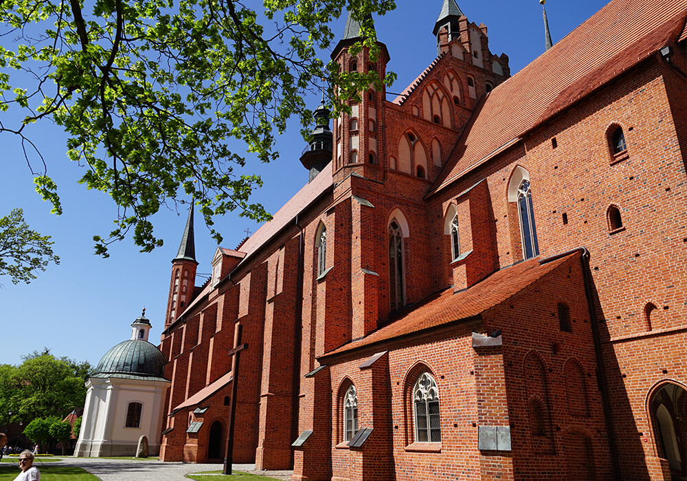 Die gotische Kathedrale Mariä Himmelfahrt aus dem 15. Jahrhundert in Frauenburg