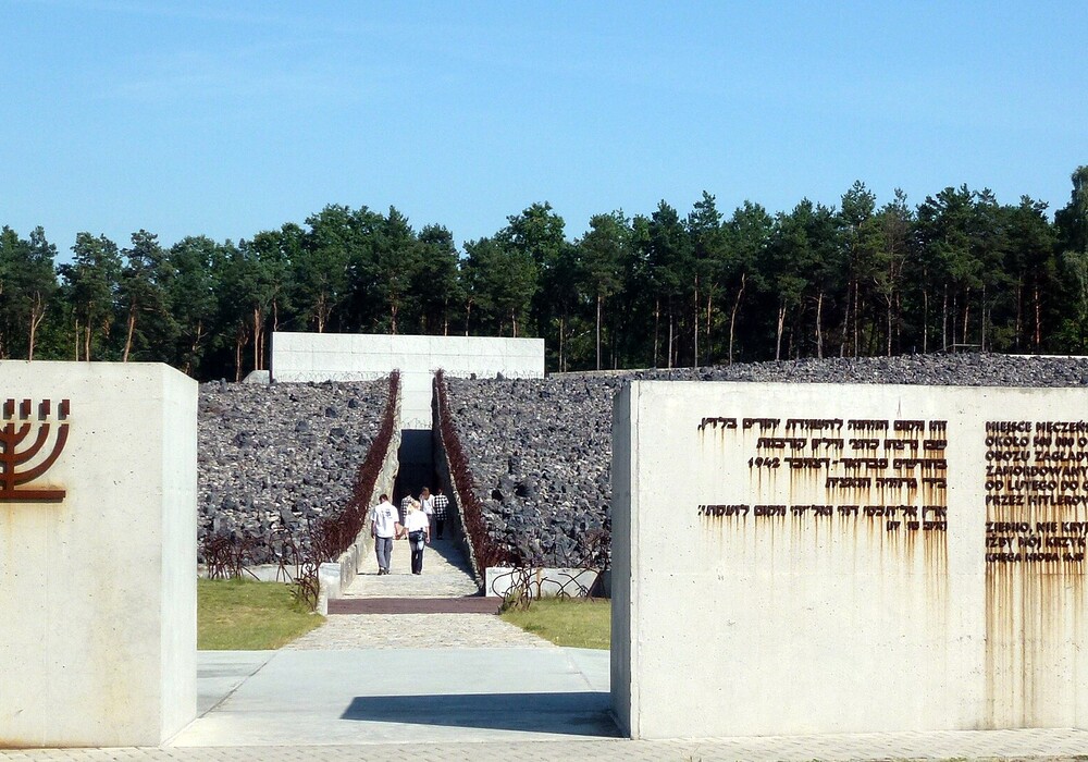 Das Vernichtungslager in Bełżec lysy@commons