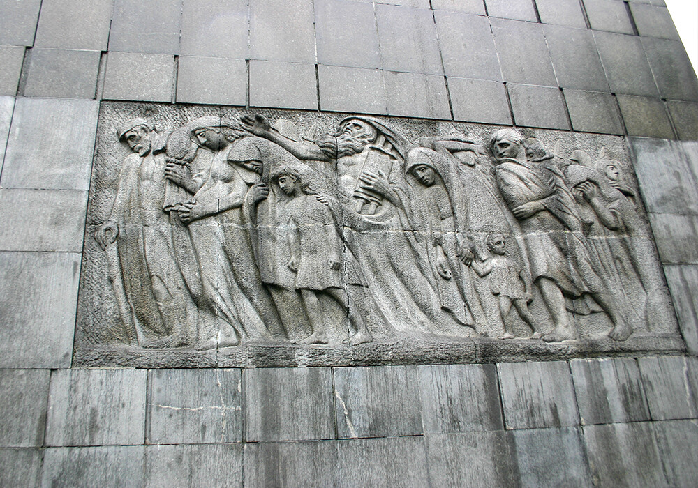 Denkmal für die Helden des Warschauer Ghettos